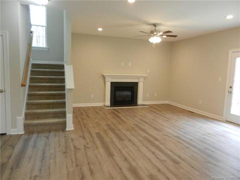 7844 Patriots Way E, Gloucester, VA 23061 photo 18