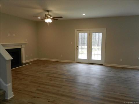 7844 Patriots Way E, Gloucester, VA 23061 photo 19