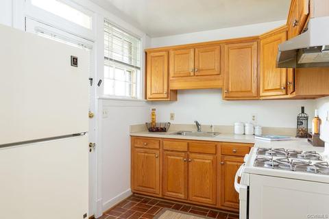 218 Roseneath Rd, Richmond, VA 23221 photo 12