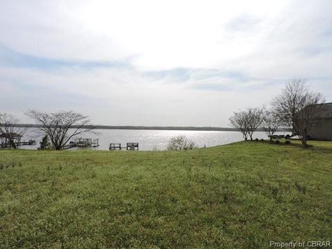 5427 Ark Rd, Gloucester, VA 23061 photo 6