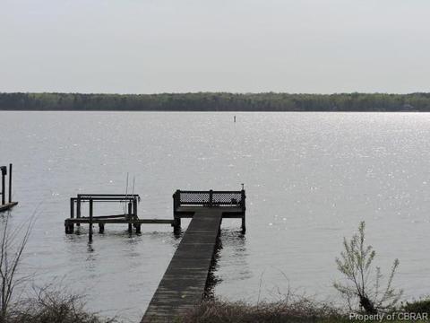 5427 Ark Rd, Gloucester, VA 23061 photo 8