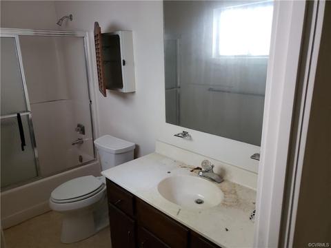 1306 Sycamore Square Dr, Midlothian, VA 23113 photo 9