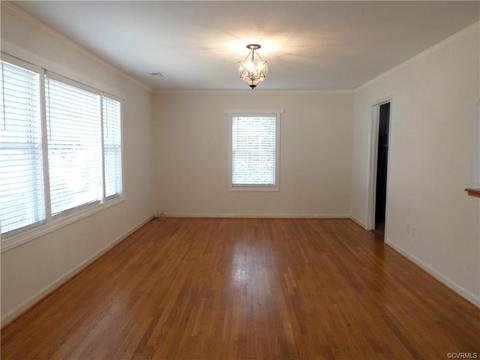12205 Mckenna Cir, Midlothian, VA 23112 photo 5