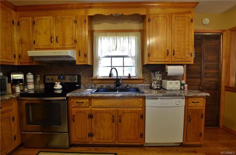 398 Midway Ln, Aylett, VA 23009 photo 7