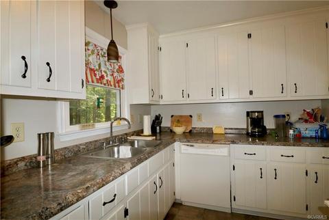 7124 Full Rack, Midlothian, VA 23112 photo 11