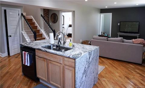 1501 Hampton St, Richmond, VA 23220 photo 5
