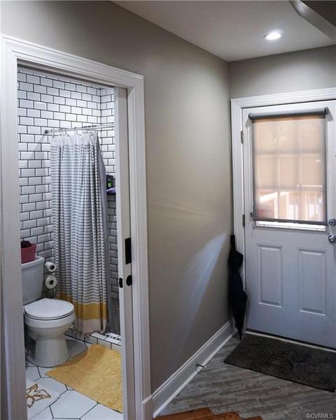 1501 Hampton St, Richmond, VA 23220 photo 14