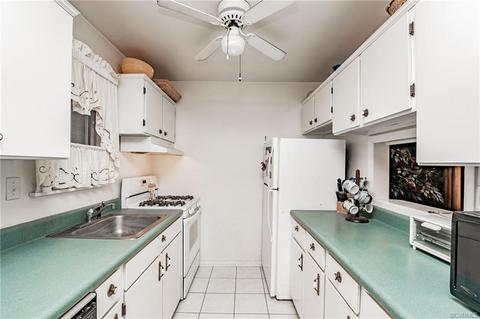 11815 S Briar Patch Dr, Midlothian, VA 23113 photo 5