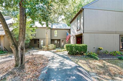 11815 S Briar Patch Dr, Midlothian, VA 23113 photo 2