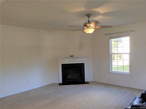 7183 Vaden Dr, Gloucester, VA 23061 photo 8