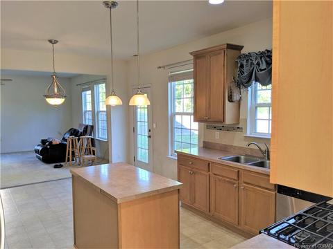 7183 Vaden Dr, Gloucester, VA 23061 photo 14