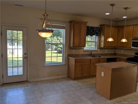 7183 Vaden Dr, Gloucester, VA 23061 photo 16