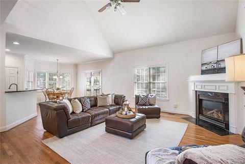 9324 Bailey Oak Dr, Midlothian, VA 23112 photo 6