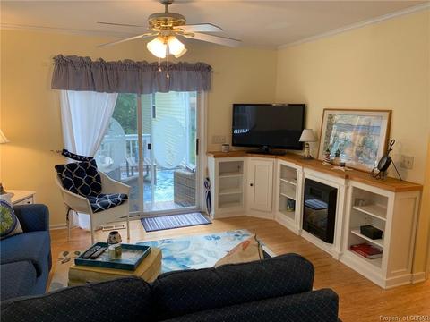 310 Dixie Dr, Dutton, VA 23050 photo 11