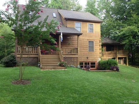 3990 Whitehall Rd, Sandy Hook, VA 23153 photo 2