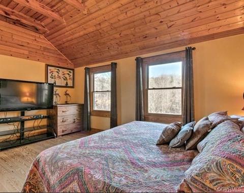 3990 Whitehall Rd, Sandy Hook, VA 23153 photo 10