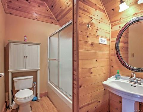 3990 Whitehall Rd, Sandy Hook, VA 23153 photo 12