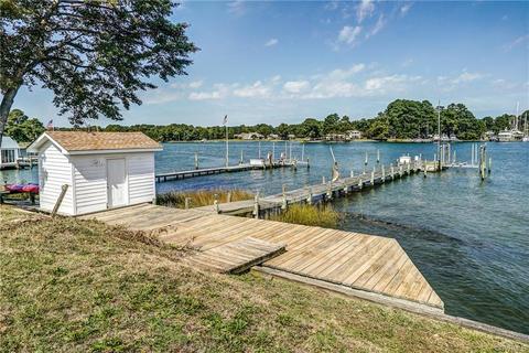111 John E Wright Dr, Deltaville, VA 23043 photo 11