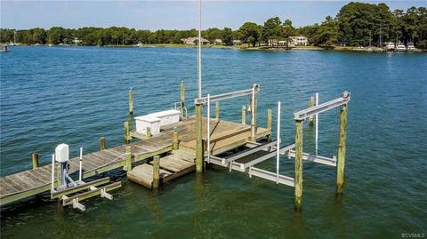 111 John E Wright Dr, Deltaville, VA 23043 photo 10