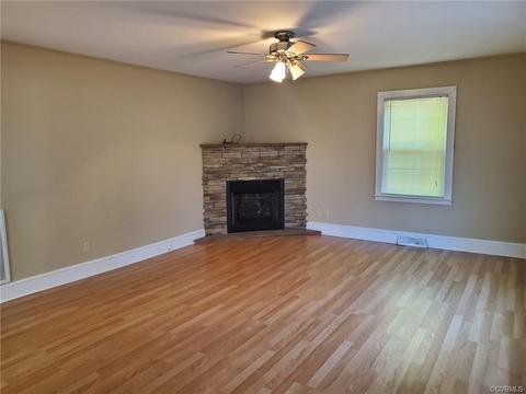 6633 Main St, Phenix, VA 23959 photo 3