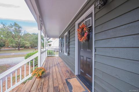 4703 Edrie Dr, Sutherland, VA 23885 photo 3