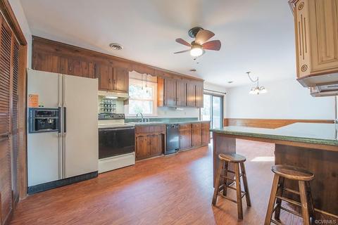 4703 Edrie Dr, Sutherland, VA 23885 photo 12
