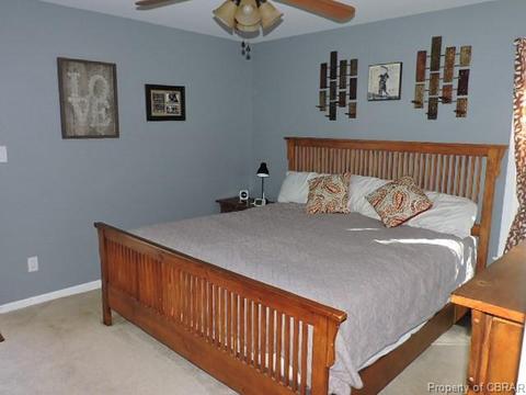 6727 Kimberly Dr, Gloucester, VA 23061 photo 8