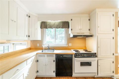 104 Hickory Dr, Manakin Sabot, VA 23103 photo 16