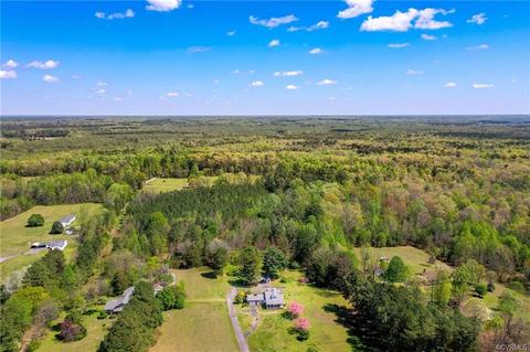 6200 Sturgeon Point Rd, Providence Forge, VA 23140 photo 2