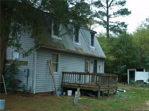 1072 Wake Rd, Wake, VA 23176 photo 2