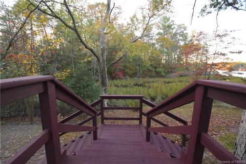 12474 Pine Trl, Gloucester, VA 23061 photo 11