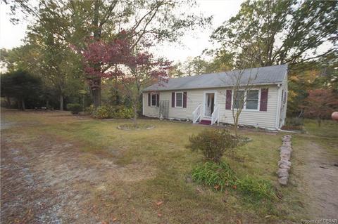 12474 Pine Trl, Gloucester, VA 23061 photo 2