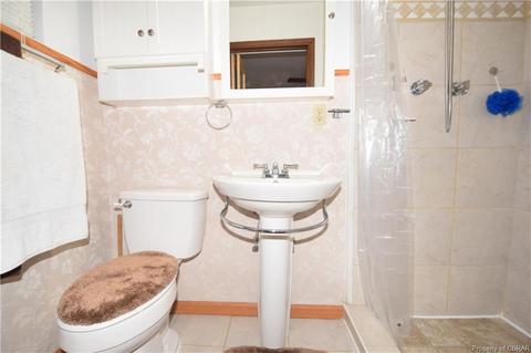 12474 Pine Trl, Gloucester, VA 23061 photo 29