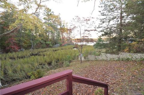 12474 Pine Trl, Gloucester, VA 23061 photo 10