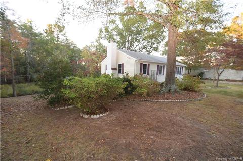 12474 Pine Trl, Gloucester, VA 23061 photo 5