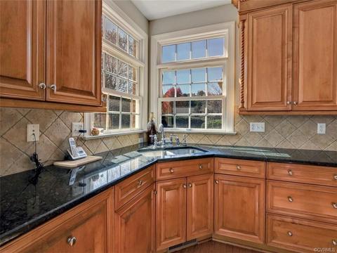 12111 Iron Forge Dr, Midlothian, VA 23113 photo 11