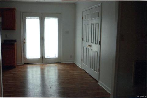 1255 W Chapel Dr, Bumpass, VA 23024 photo 3