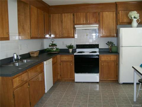 3913 Treely Rd, Chester, VA 23831 photo 12