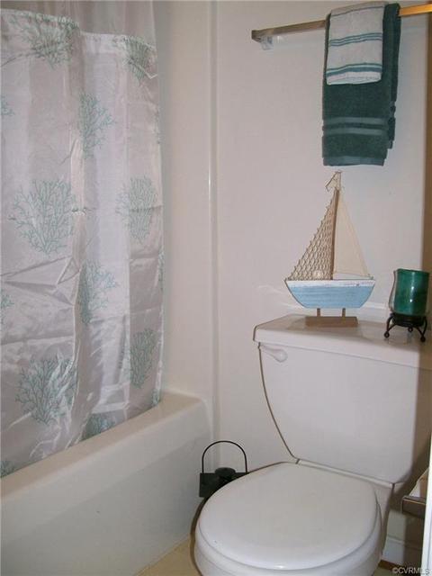 3913 Treely Rd, Chester, VA 23831 photo 13