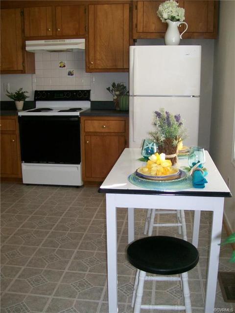 3913 Treely Rd, Chester, VA 23831 photo 11