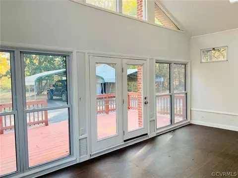 974 Cox Rd, Blackstone, VA 23824 photo 13