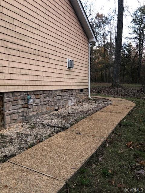 1932 Waltons Store Rd, Louisa, VA 23093 photo 5