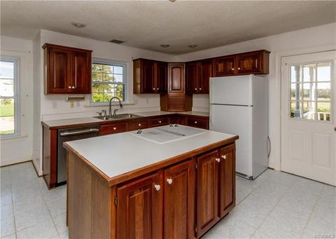 623 Baskerville Mill Rd, Rawlings, VA 23876 photo 9