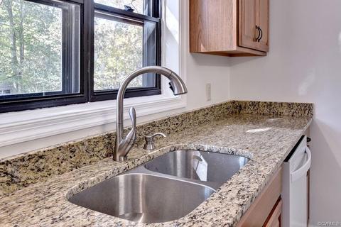 225 Thomas Nelson Ln, Williamsburg, VA 23185 photo 5