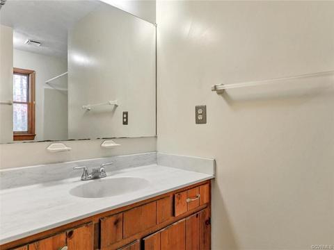 1570 Graves Rd, Sandston, VA 23150 photo 13