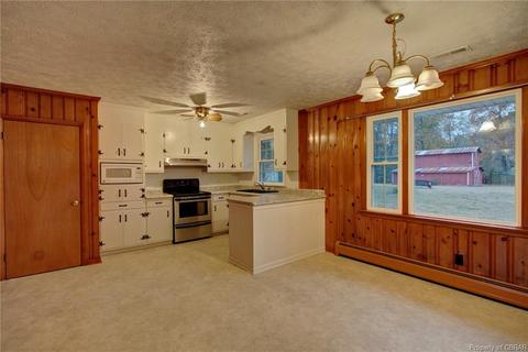 11782 Harcum Rd, Gloucester, VA 23061 photo 6