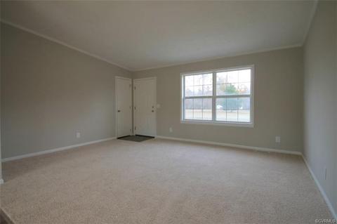 10149 E High St, Wakefield, VA 23888 photo 5