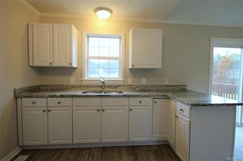 10149 E High St, Wakefield, VA 23888 photo 14