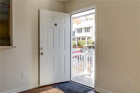 208 E 33rd St, Richmond, VA 23224 photo 5