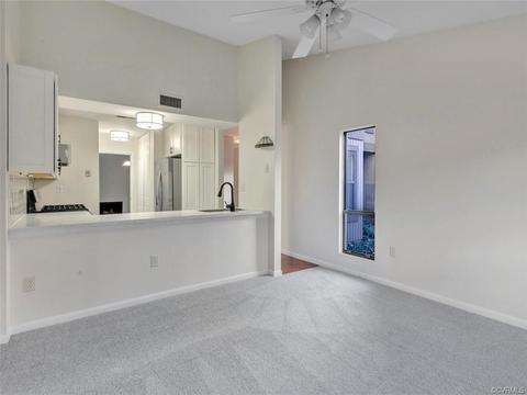 11809 S Briar Patch Dr, Midlothian, VA 23113 photo 5